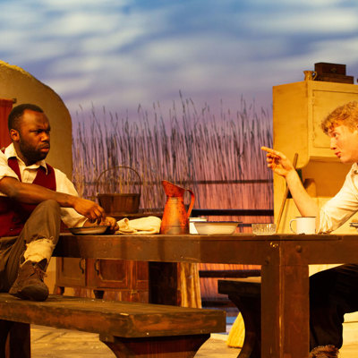 Watch: Time-lapse of Harvest stage and set build