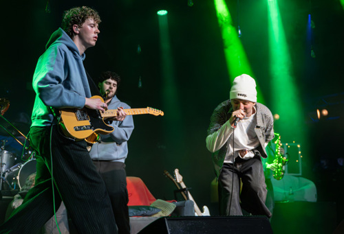 cozyjoe and Matt Forde performing at 2ube Xtra